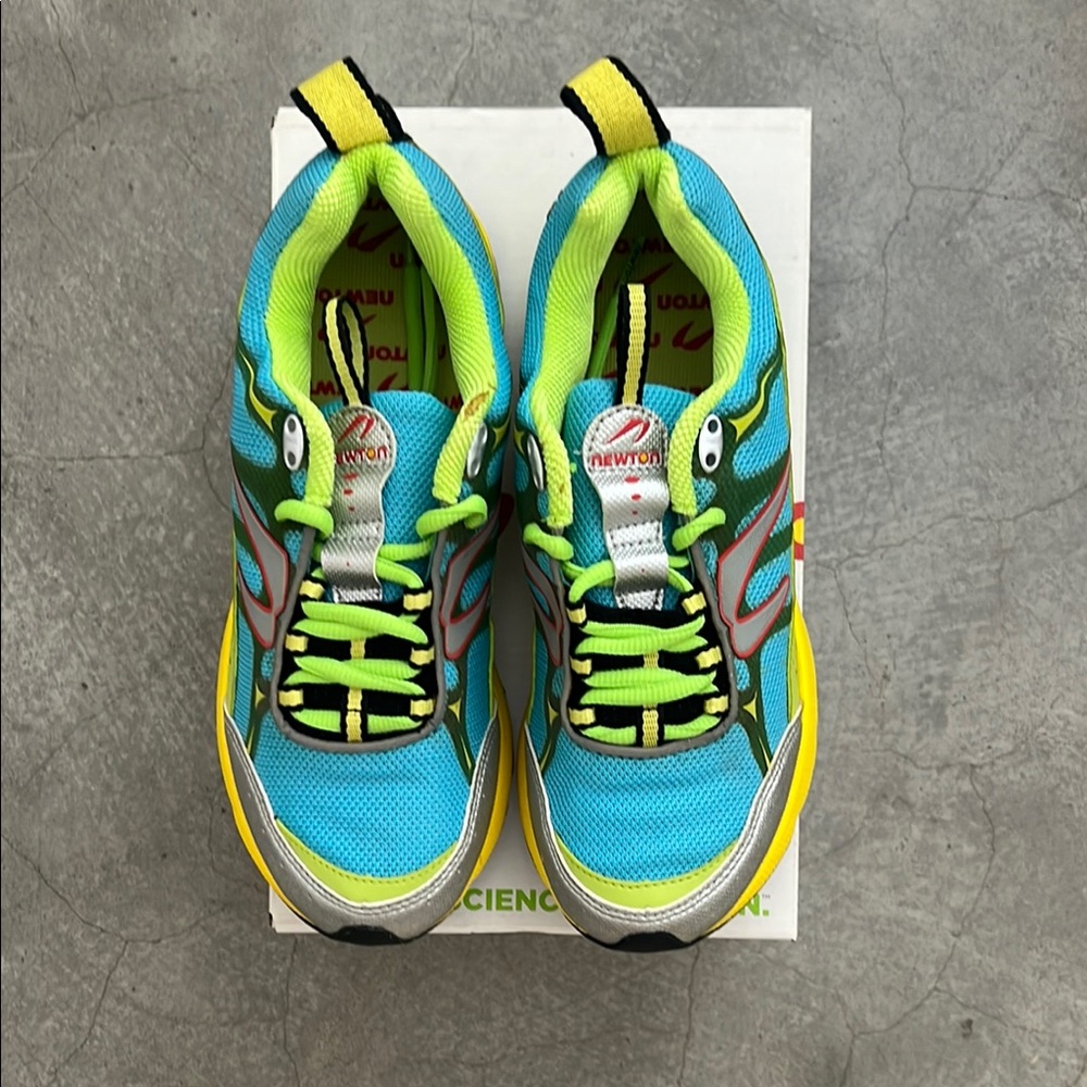 Newton Women's Sneakers - Blue and Yellow